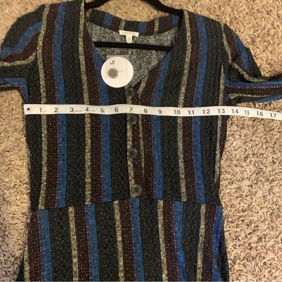 En Crème Striped Dress NWT - Picture 6 of 9